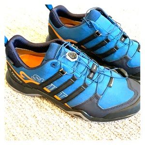 Men’s Hiking Shoes